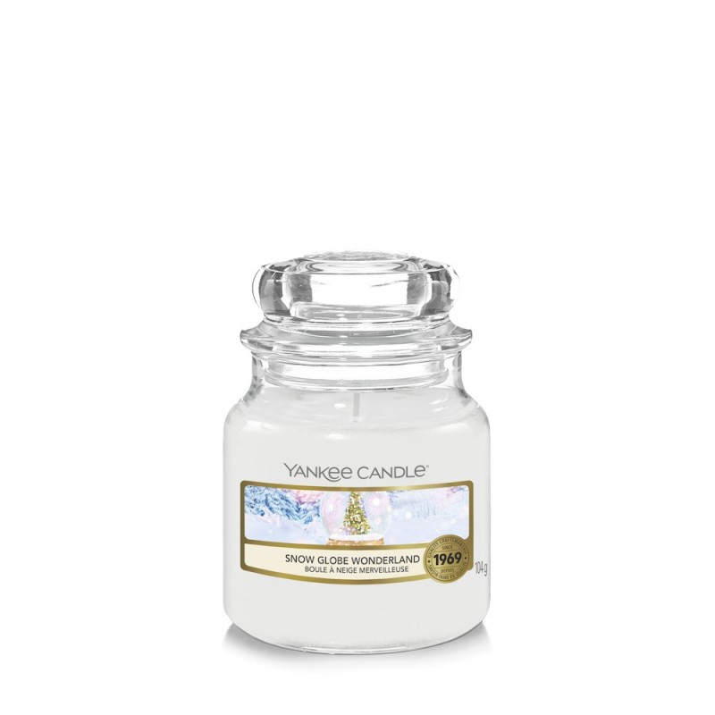 Yankee Candle Snow Globe Wonderland - mała świeca zapachowa - candlelove